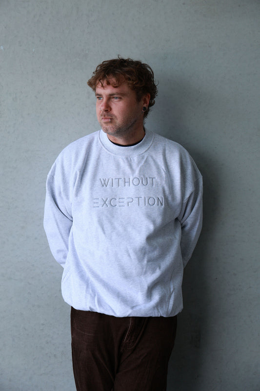 Box Crew Sweatshirt - Cloud Premium Material